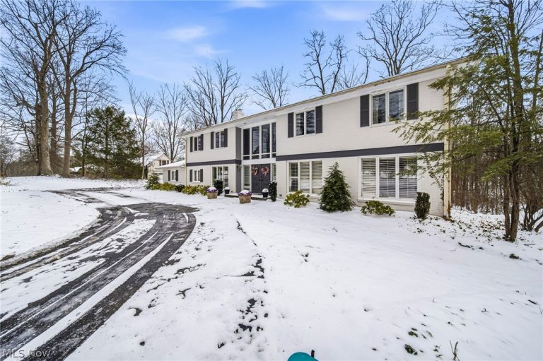 28900 Gates Mills Boulevard, Pepper Pike, OH - Photo 3