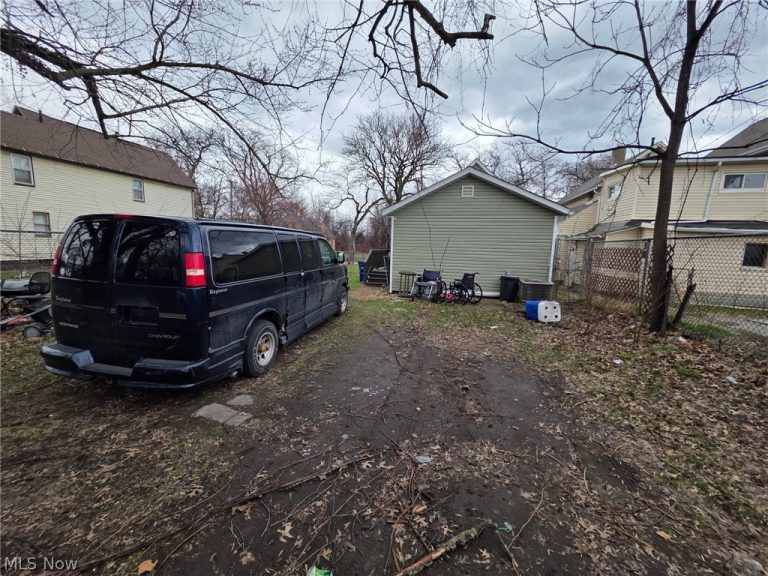 7104 Colfax Road, Cleveland, OH - Photo 2