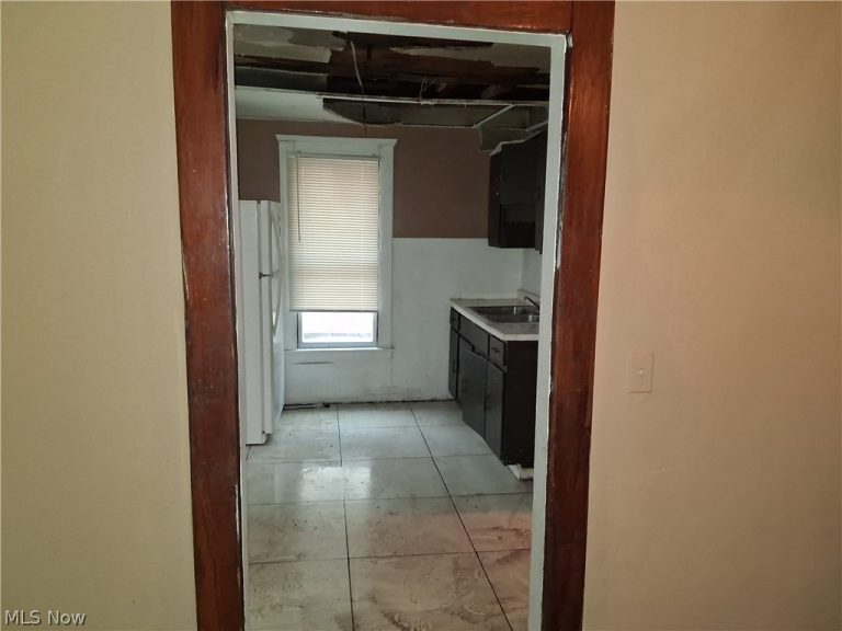 14812 Westropp Avenue, Cleveland, OH - Photo 5