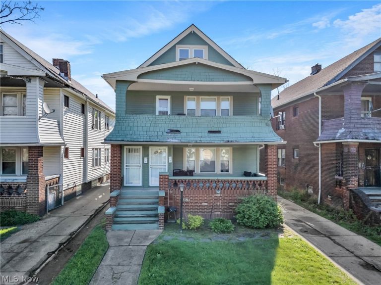 3179 121st Street, Cleveland, OH - Photo 2