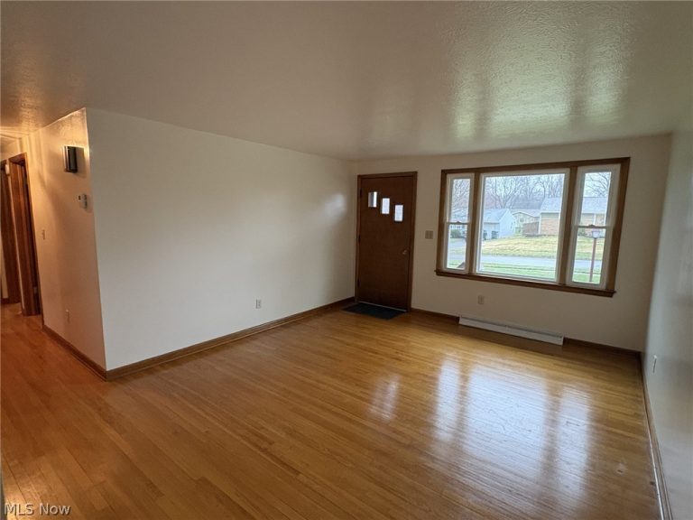 549 Montrose Avenue, Massillon, OH - Photo 4