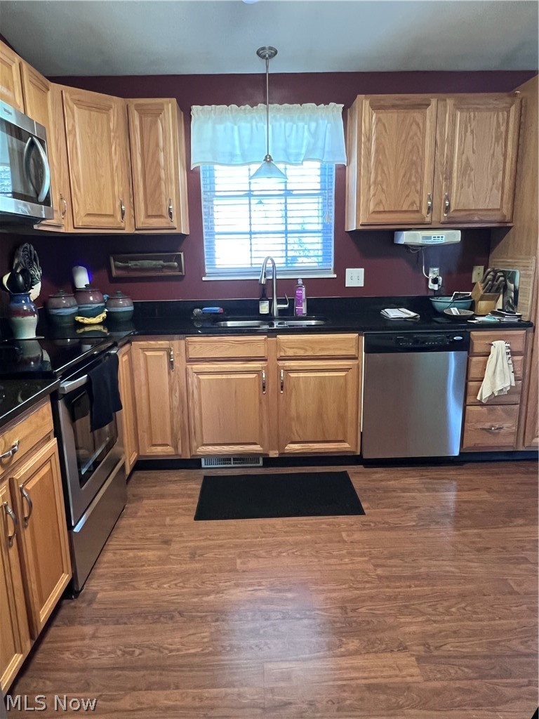 919 Chelsea Drive, Dover, OH - Photo 5