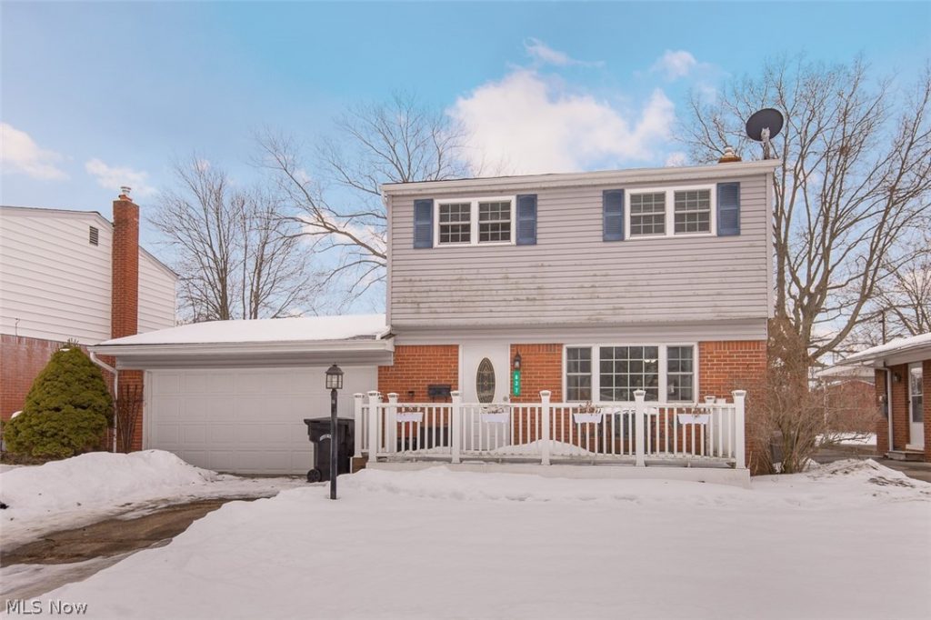 837 Jamestown Avenue, Elyria, OH