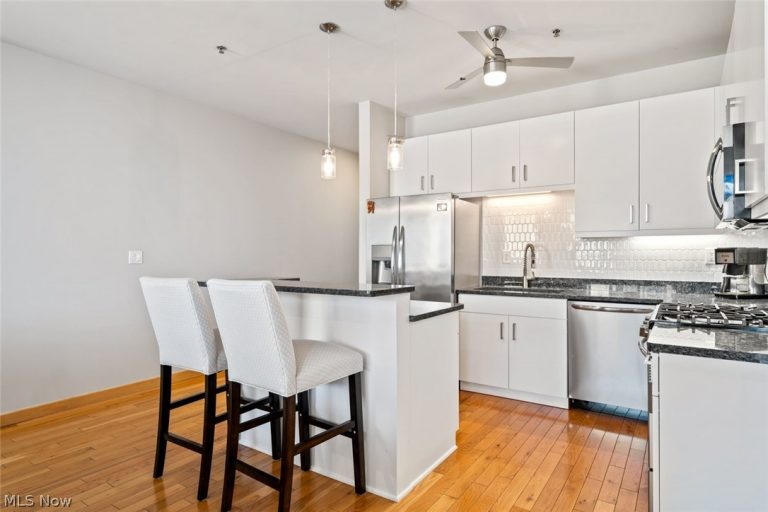 701 Lakeside Avenue #803, Cleveland, OH - Photo 8