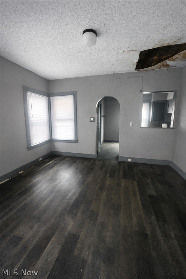 1818 Knowles Avenue, East Cleveland, OH - Photo 8