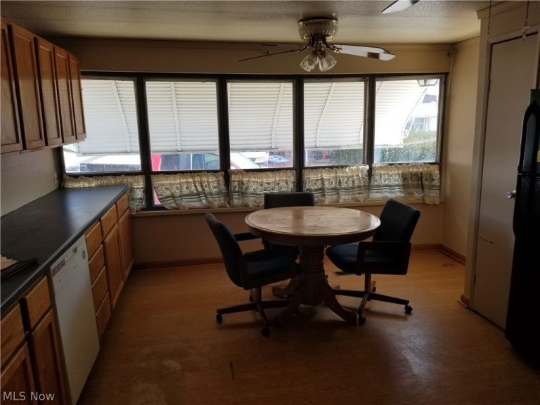 20 Cherokee Lane #20, Creston, OH - Photo 6