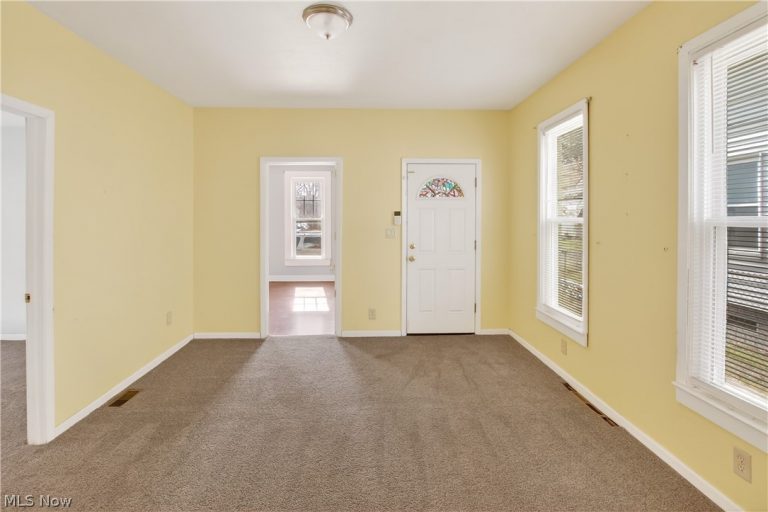 2010 Forestdale Avenue, Cleveland, OH - Photo 4