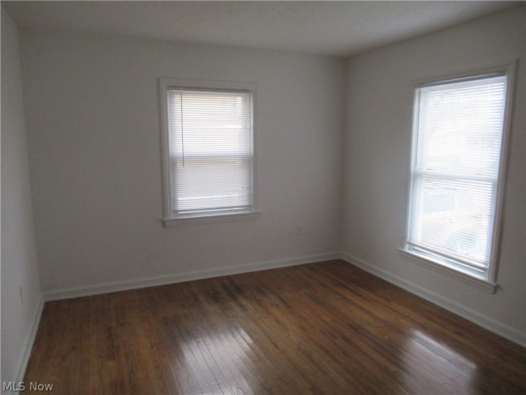 1616 Douglas Road, Wickliffe, OH - Photo 4