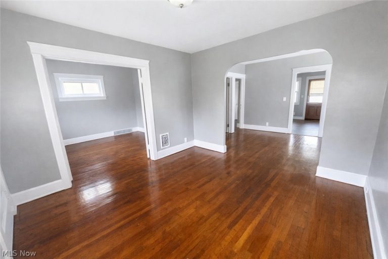 3278 84th Street, Cleveland, OH - Photo 6