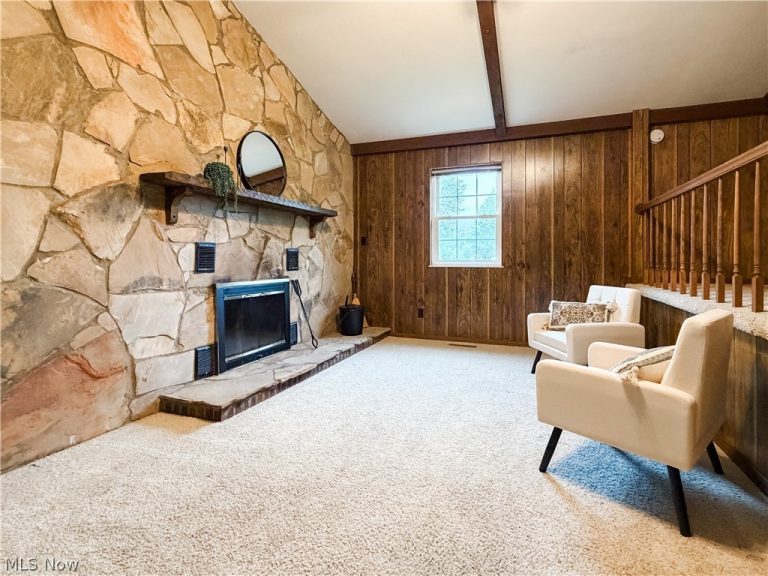 87 Cummins Street, Washington, WV - Photo 3