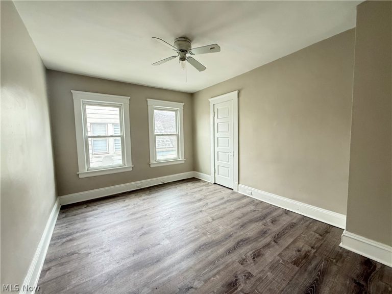 3876 17th Street, Cleveland, OH - Photo 5