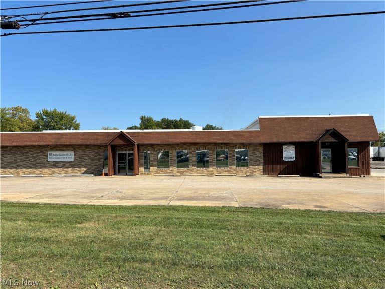 4651 State Road, Peninsula, OH, 44264
