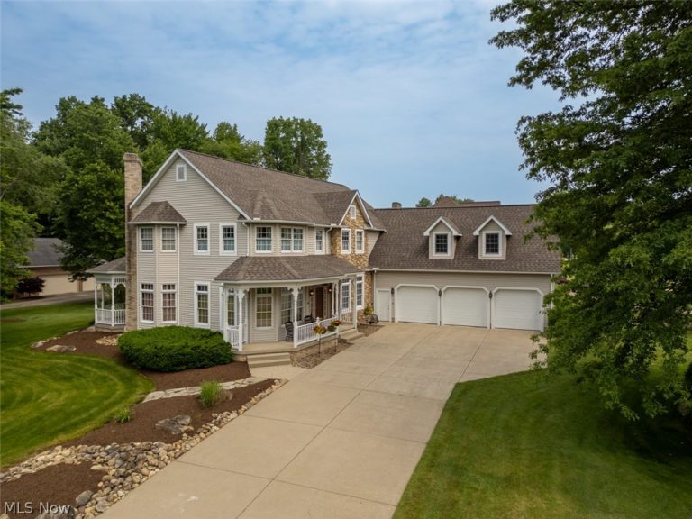 1015 Cambridge Court, Warren, OH, 44484