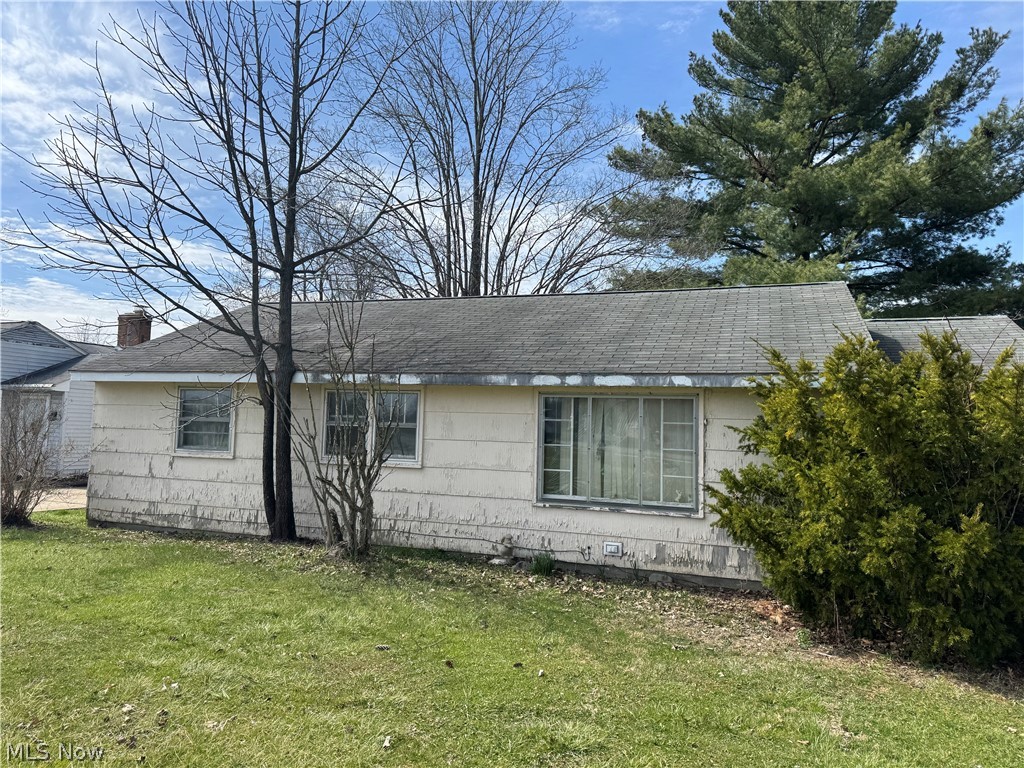 4459 Leavitt Road, Warren, OH