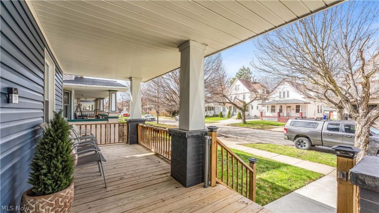 3407 Library Avenue, Cleveland, OH - Photo 2
