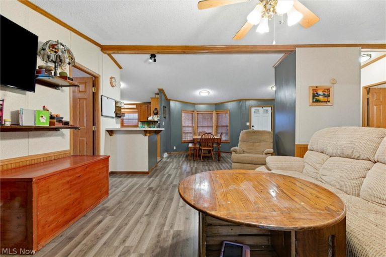 6502 Park Avenue, Bristolville, OH - Photo 5