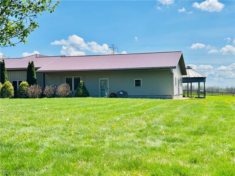 6050 Township Road 606, Fredericksburg, OH - Photo 2