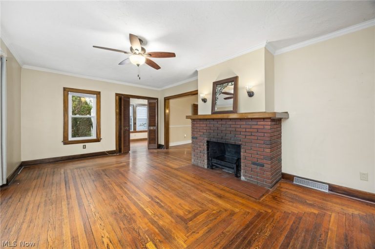 31 Medford Avenue, Akron, OH - Photo 4