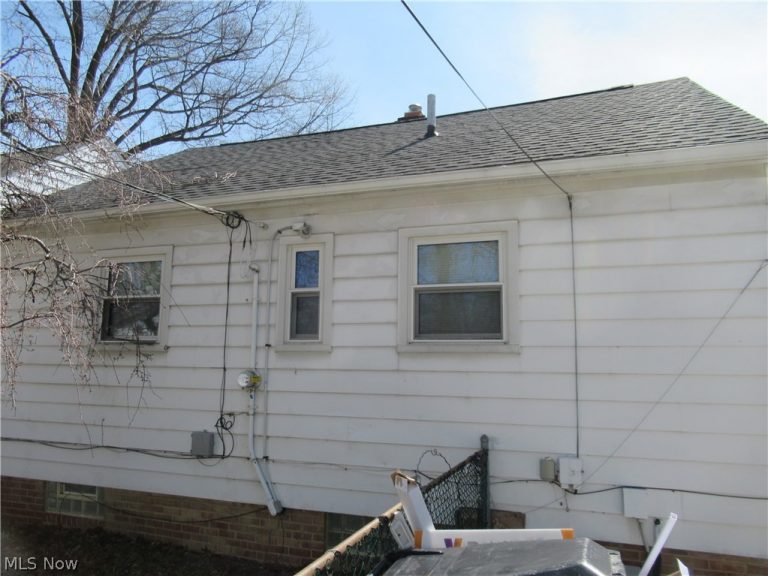 29107 Fuller Avenue, Wickliffe, OH - Photo 6