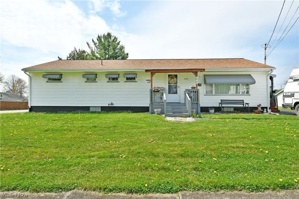 230 High Avenue, Niles, OH