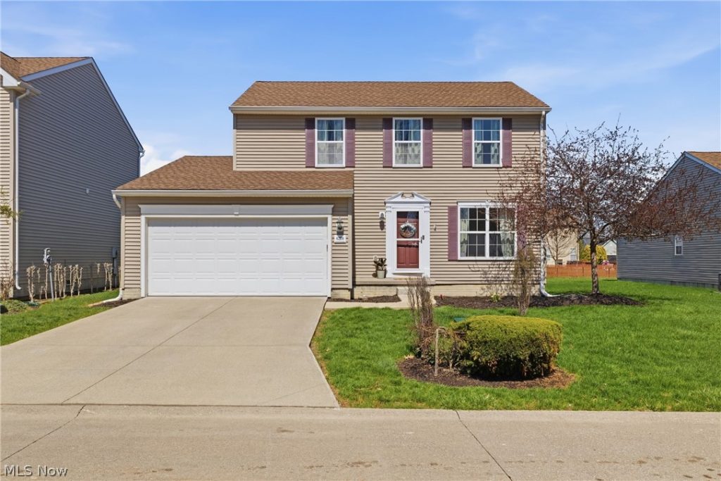 6258 Dogwood Lane, North Ridgeville, OH
