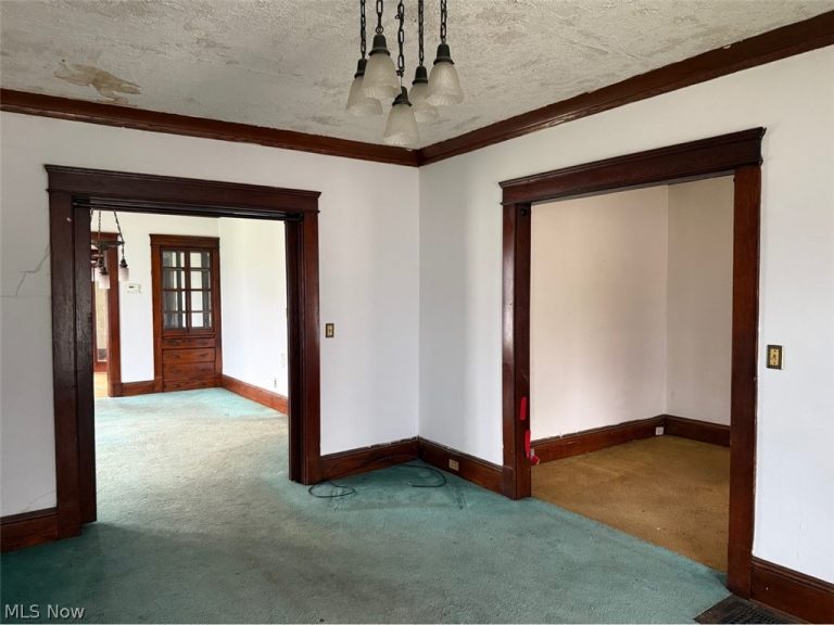 1623 Elsinore Avenue, East Cleveland, OH - Photo 4