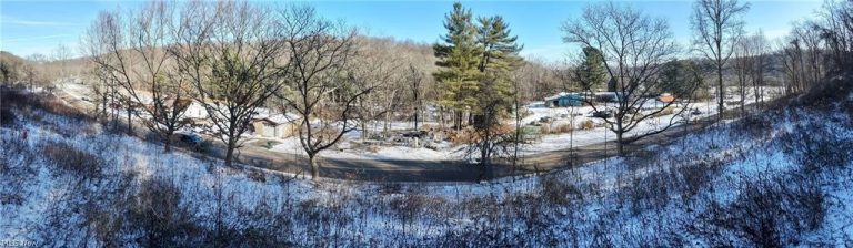 Indian Hill Road, Uhrichsville, OH - Photo 2