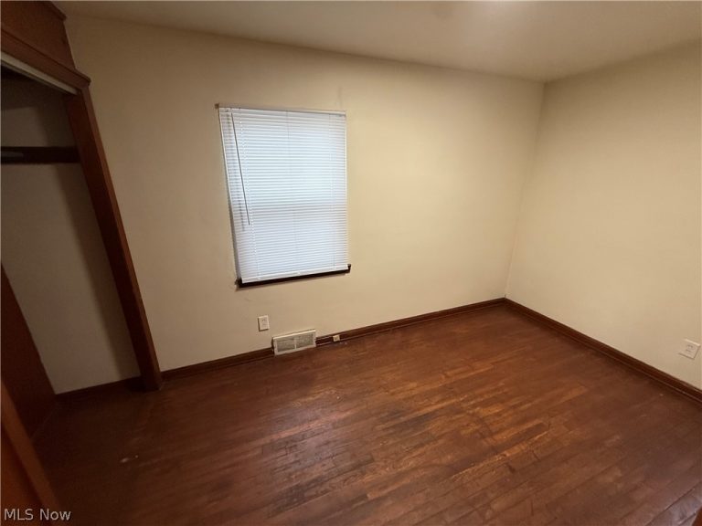 868 Cameron Avenue, Youngstown, OH - Photo 8