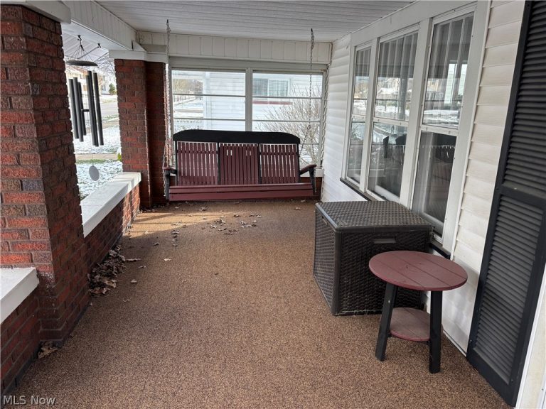 120 Prospect Street, Dover, OH - Photo 4