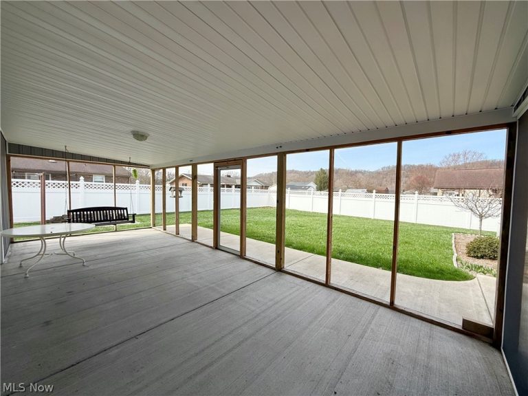 316 Clema Avenue, St Marys, WV - Photo 3
