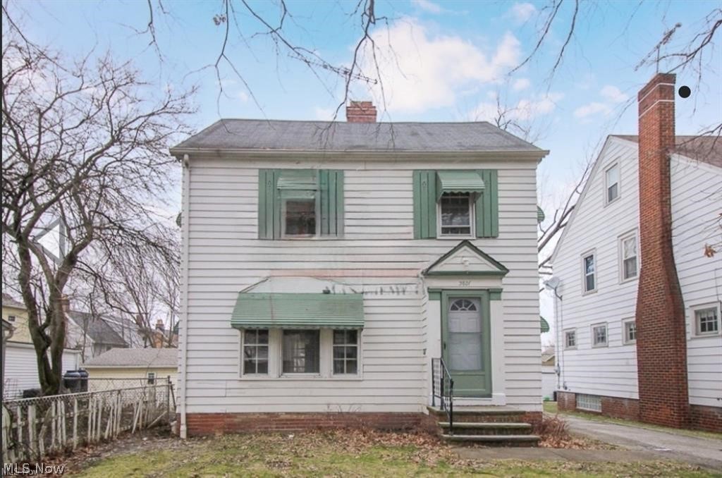 3801 Woodridge Road, Cleveland, OH