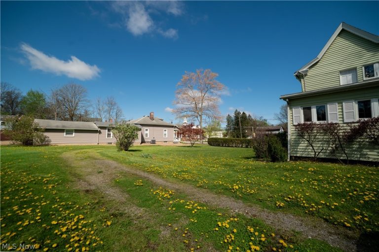 105 Main Street, Canfield, OH - Photo 5