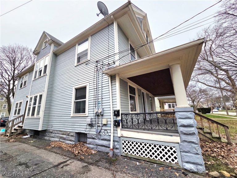 3421 Mapledale Avenue, Cleveland, OH - Photo 3