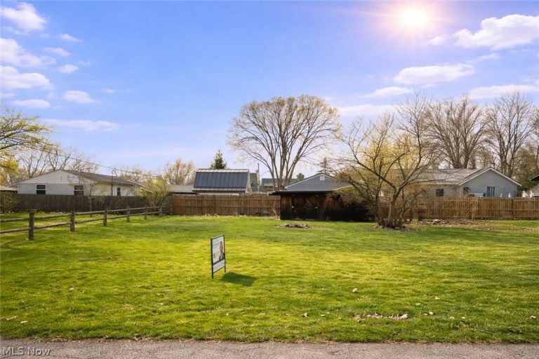 V/L Craggy Creek Drive, Chippewa Lake, OH, 44215