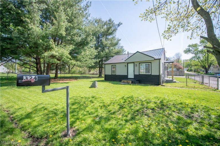 324 Charlotte Avenue, Canton, OH, 44707