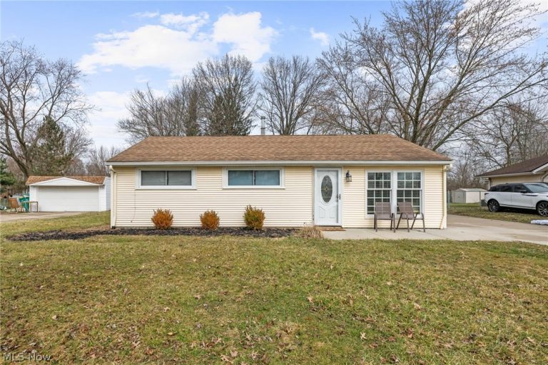 1887 Hillsdale Drive, Twinsburg, OH - Photo 2