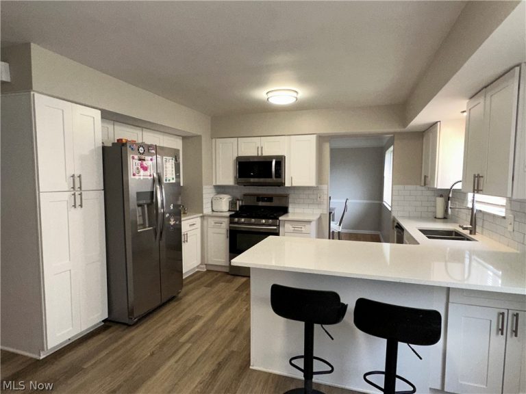 6506 Fairweather Drive, Cleveland, OH - Photo 5