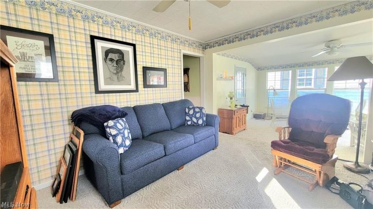 500 Applegate Drive, Beverly, OH - Photo 8