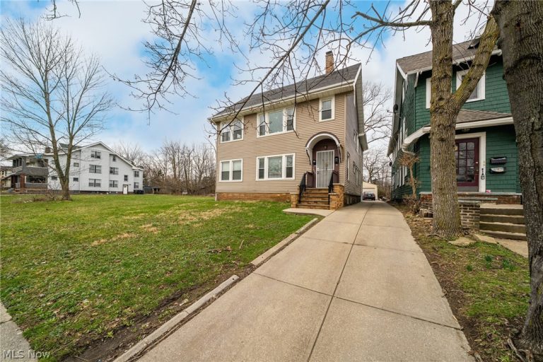 1630 Coventry Road, Cleveland Heights, OH - Photo 4