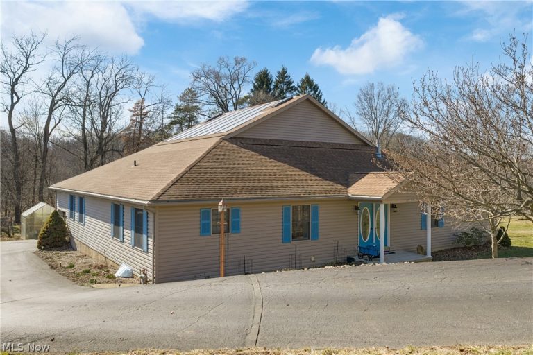 841 Canal Street, Canal Fulton, OH - Photo 5