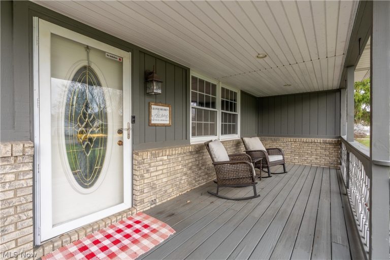 7731 Brunswick Circle, Massillon, OH - Photo 3