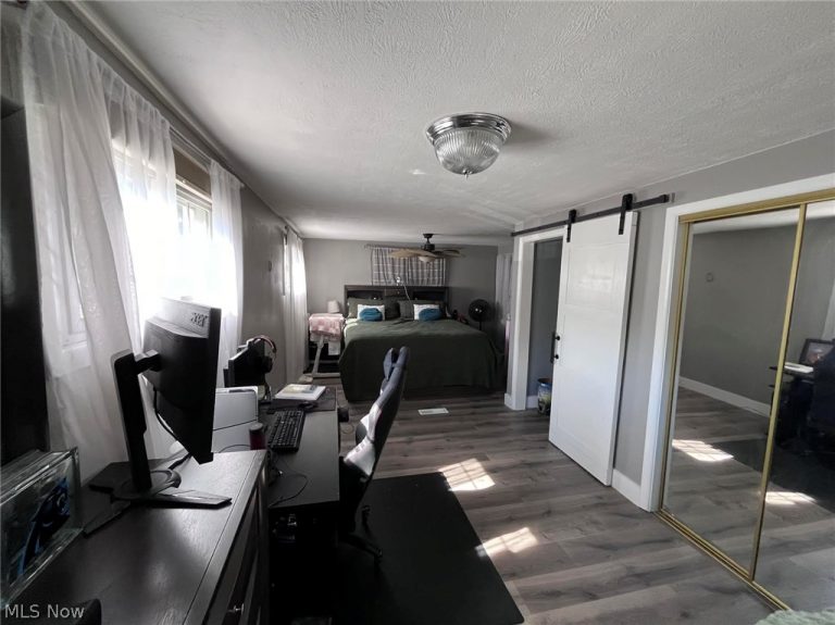 5221 Revere Avenue, Massillon, OH - Photo 6