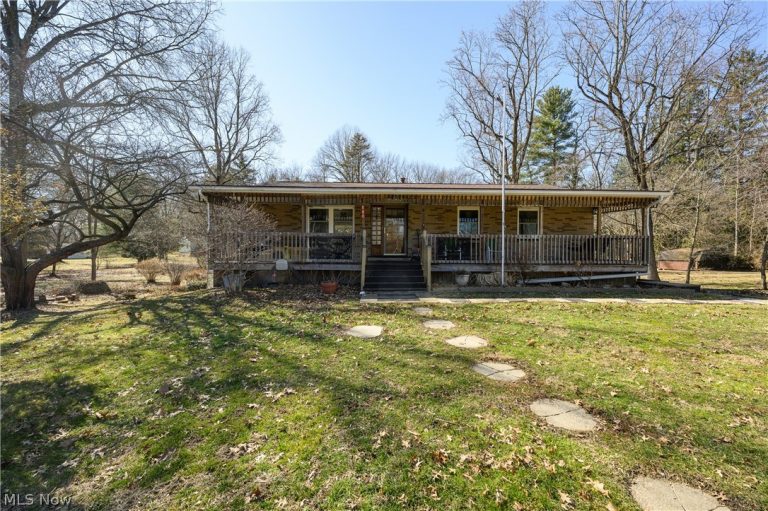 680 State Street, Barberton, OH, 44203