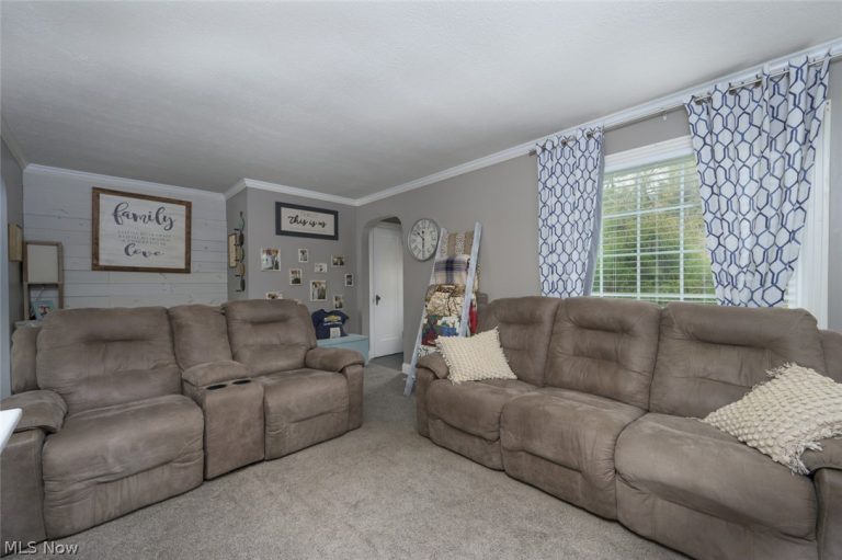 1402 Chapel Street, Louisville, OH - Photo 8