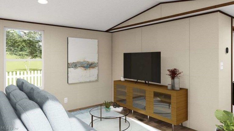 1275 Norton Avenue #H4, Barberton, OH - Photo 3