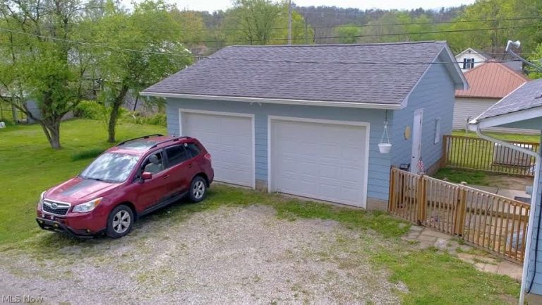 179 Grover Street, Killbuck, OH - Photo 3