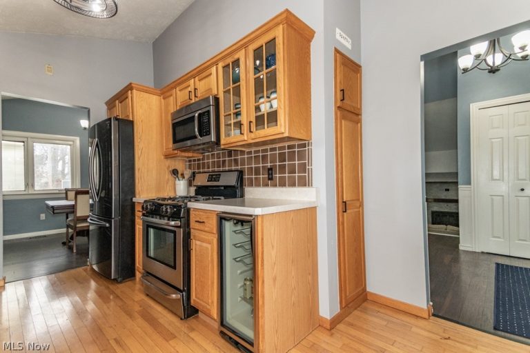 7109 Jefferson Drive, Mentor, OH - Photo 3