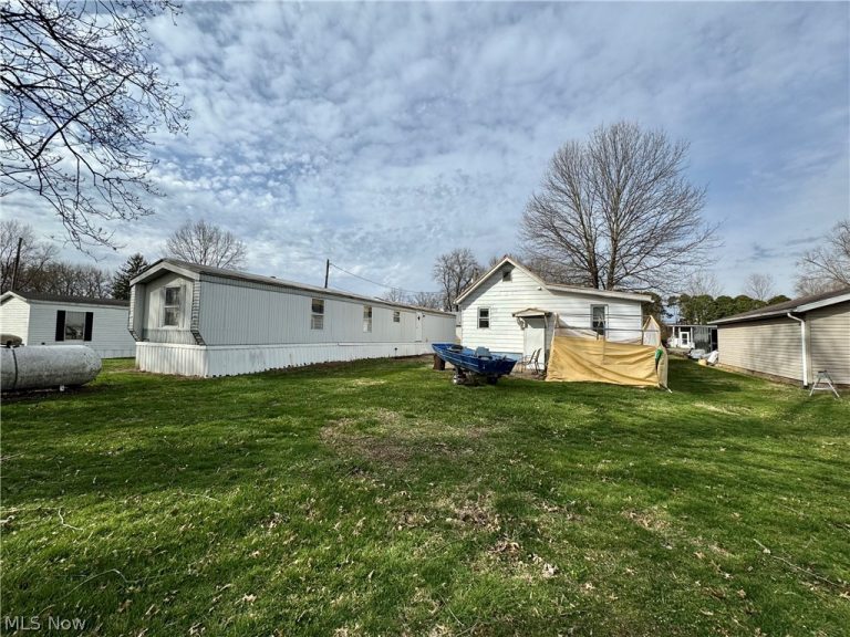 969 Linn Street, Coshocton, OH - Photo 6