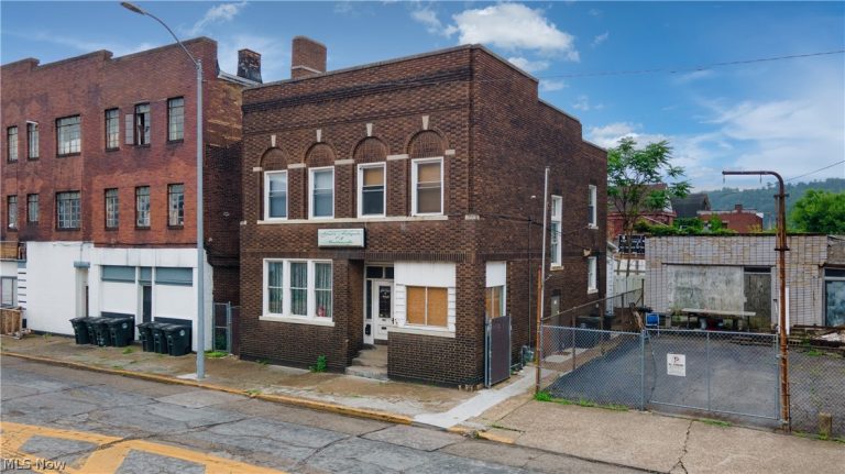 406 Adams Street, Steubenville, OH - Photo 4
