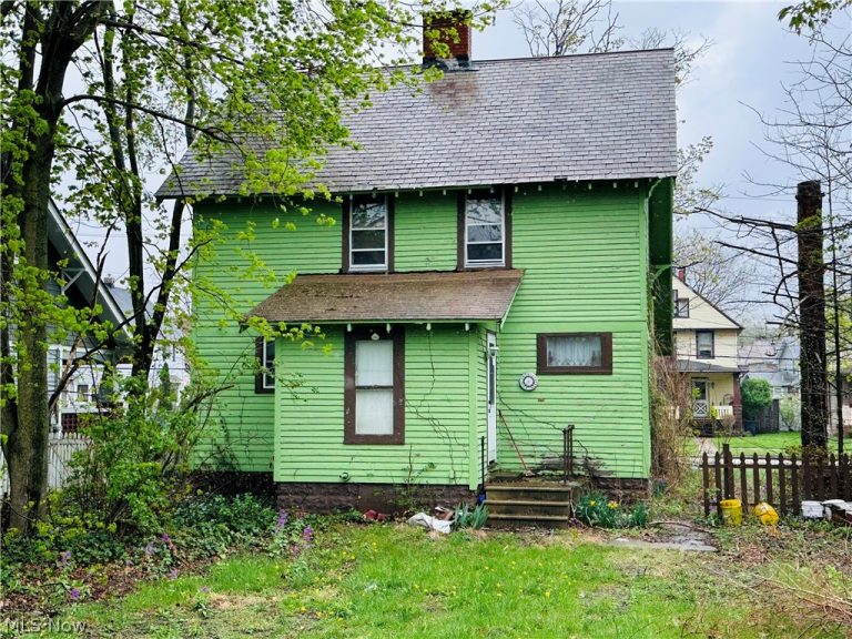 4721 Topper Avenue, Ashtabula, OH - Photo 2